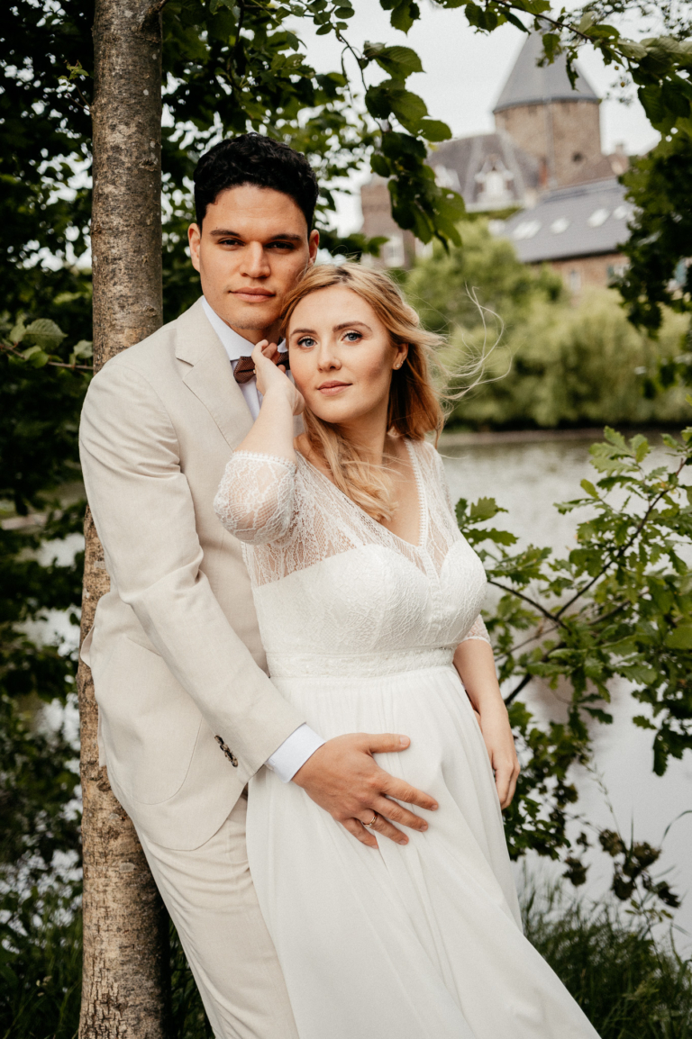 After Wedding Shooting mit Babybauch bei Schloss Linnep in Ratingen by photoart hübner 22