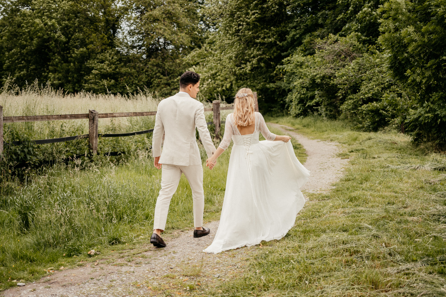 After-Wedding-Shooting mit Babybauch