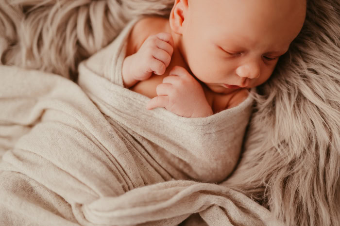 Babybauchfotos - Schwangerschaftsfotos - Babyfotos - Neugeborenenfotos - Newborn-Shooting - photoart hübner - Oberhausen