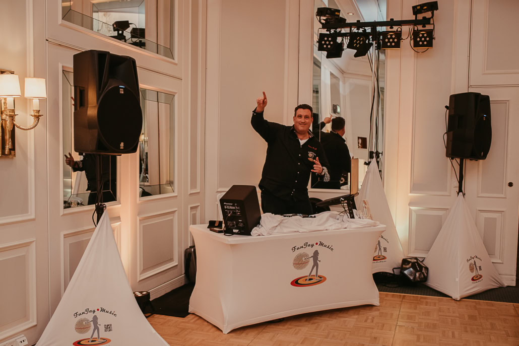 Funjay Music Mister Funjay DJ www.funjay.de Ratingen Duesseldorf Mettmmann NRW best DJ in Town 14