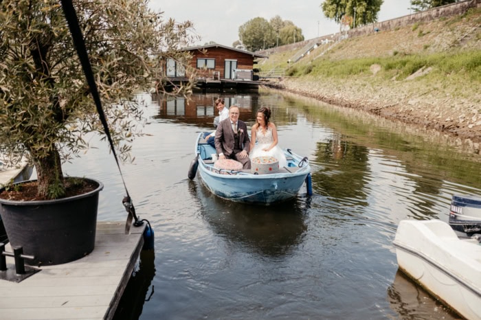 Hochzeit auf dem Boot in Düsseldorf am Rhein 11