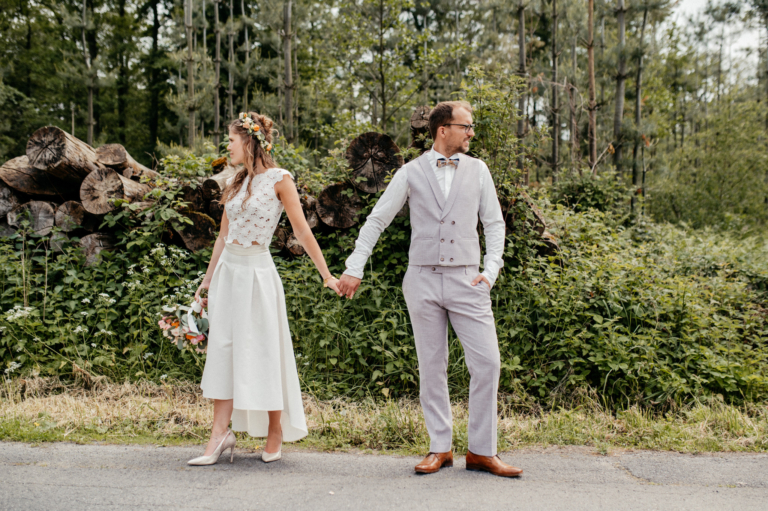 Hochzeitspaar Shooting auf Schloss Linnep in Ratingen durch photoart hübner Deine Hochzeitsfotografin in Deiner Nähe 75