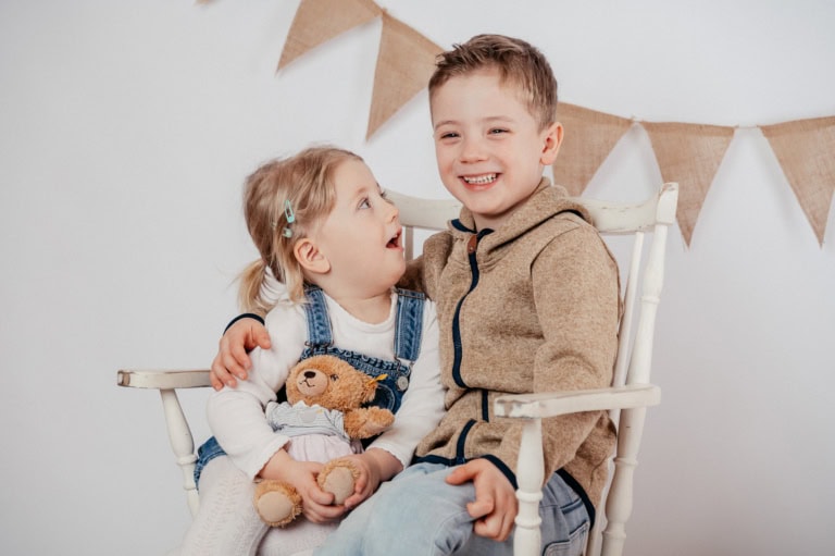 Kindergartenfotograf & Schulfotogaf photoart hübner ist für Sie rund um Düsseldorf in Kindergärten und Grundschulen im Einsatz 60