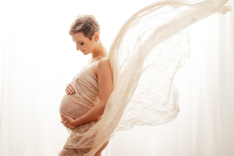 Liebe im Bauch - Schwangerschaft-Shooting mit Jenny