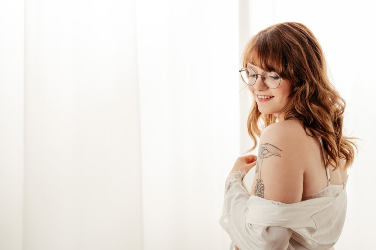 Natürlichkeit Die wahre Schönheit der Boudoir Fotografie 10