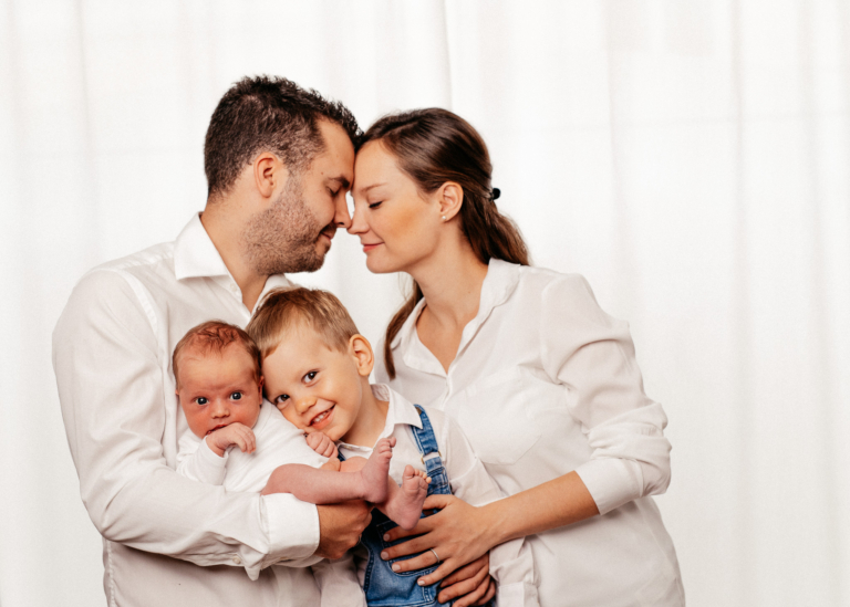Neugeboren Fotografie mit der ganzen Familie photoart hübner Dein Fotograf 04