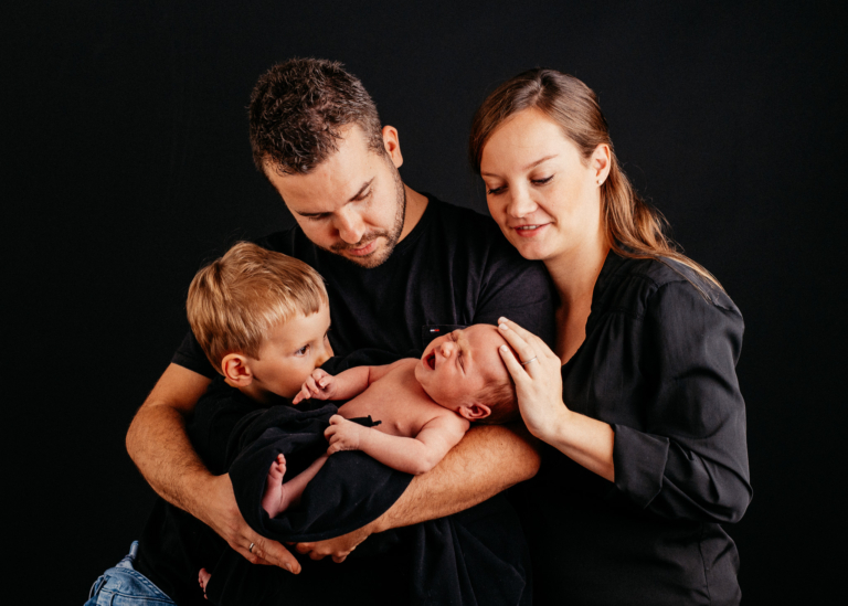 Neugeboren Fotografie mit der ganzen Familie photoart hübner Dein Fotograf 30