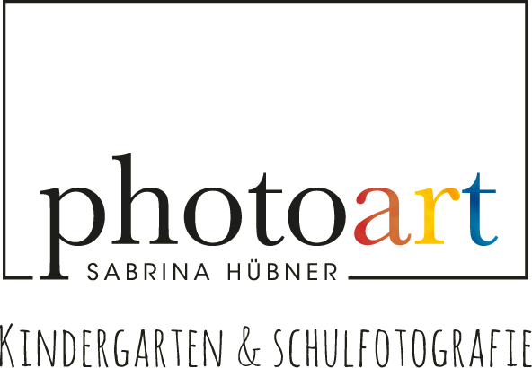 photoart hübner kids www.photoart huebner kids.de Kindergartenfotografie Schulfotografie Ratingen Düsseldorf Mettmann NRW Logo