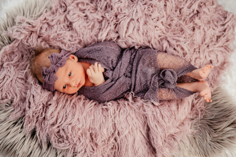 „Der Zauber steckt immer im Detail!“ Neugeborenen Fotoshooting in Ratingen photoart hübner Dein Fotograf 04